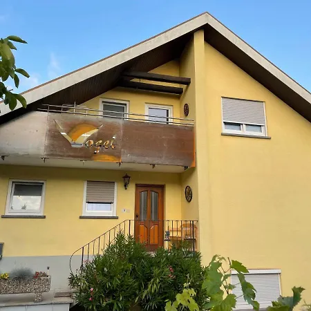 Appartamento Weingut & Strausswirtschaft Vogel *