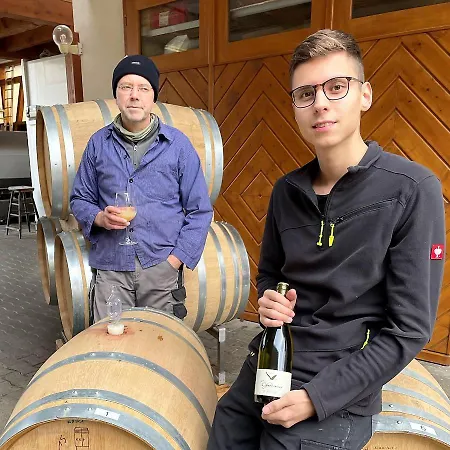 Weingut & Strausswirtschaft Vogel