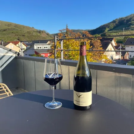 Weingut&straußwirtschaft Vogel *